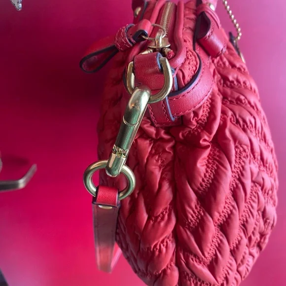 70th Anniversary Coach Festive Red Chevron Nylon Quilted Satchel Vday or Holiday - Picture 6 of 10
